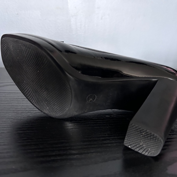 Vintage prada leather heeled loafer black - Picture 5 of 11